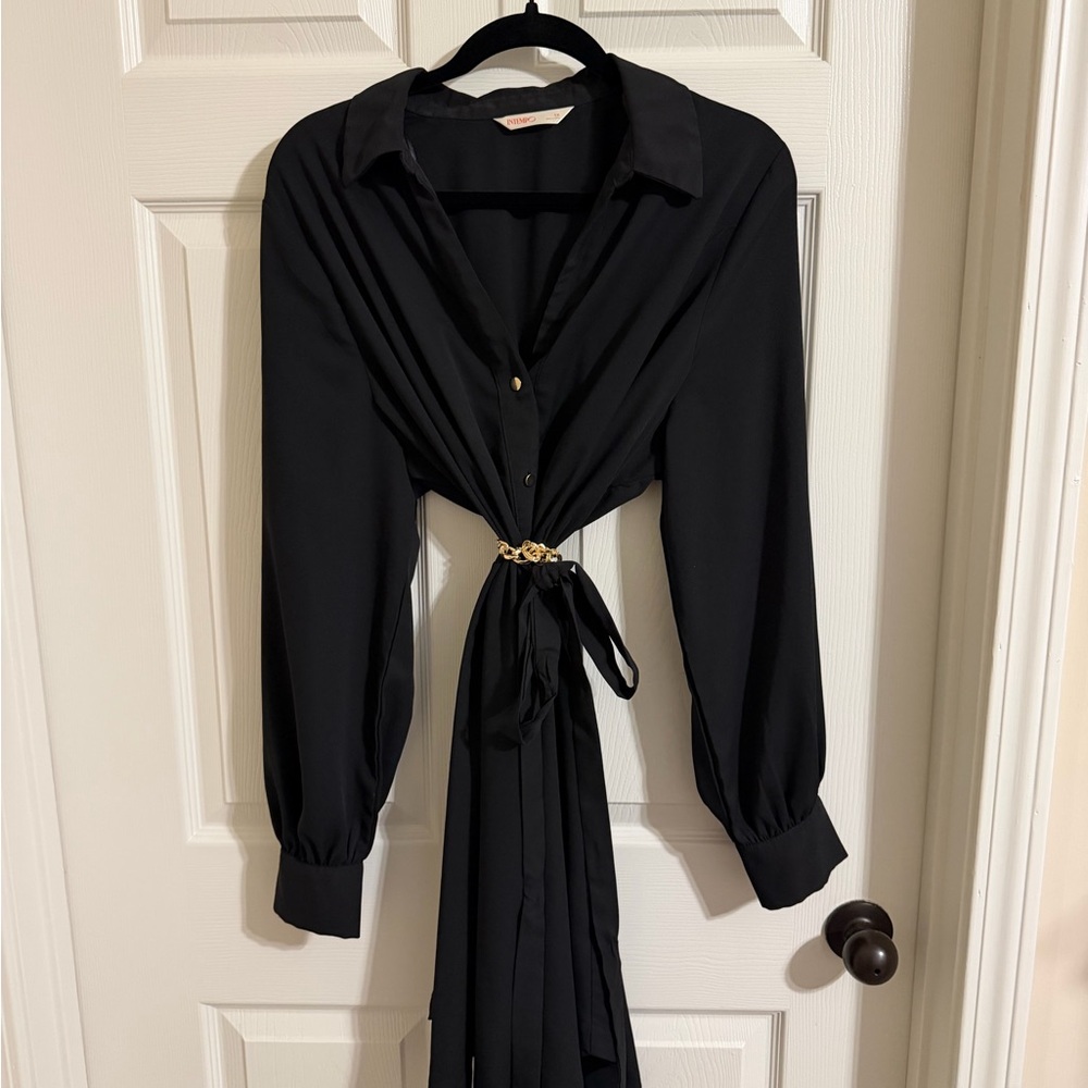 Chic Black Midi Dress with Gold Accent